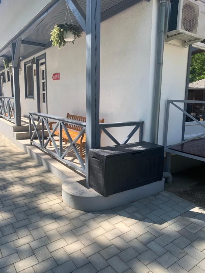 Fenyves Family Rooms And Bungalows Hajdúszoboszló Extérieur photo